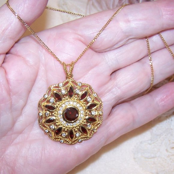 Sterling Silver Vermeil Red / Clear Cubic Zirconia CZ Round Pendant - Picture 3 of 9